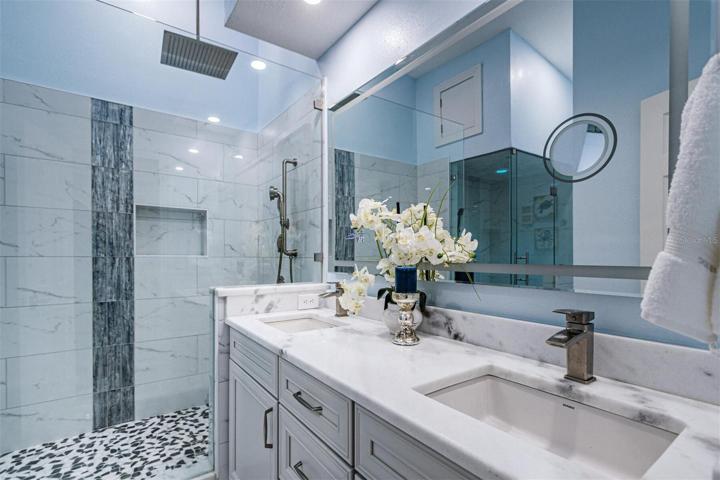 Master Bath dual basin sinks with LED Smart mirror