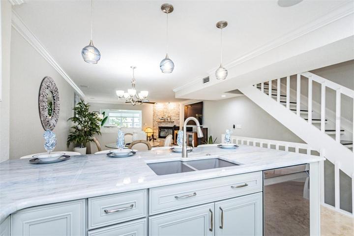 Moveable island in Kitchen