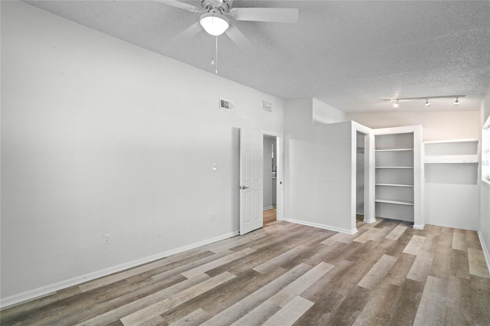 Bedroom 2 w/ large closet
