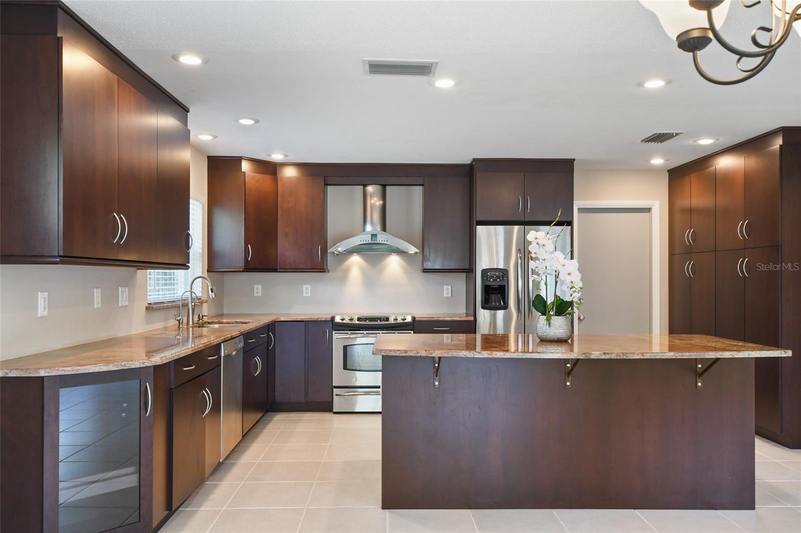 Kitchen with Island