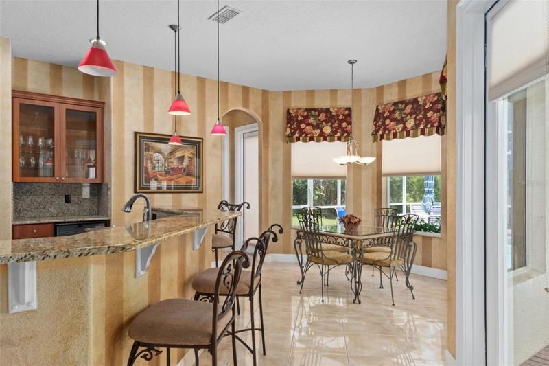 BREAKFAST BAR