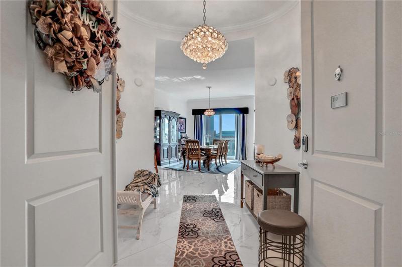 Double door entry