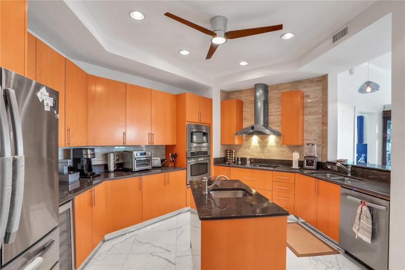 Wine refrigerator