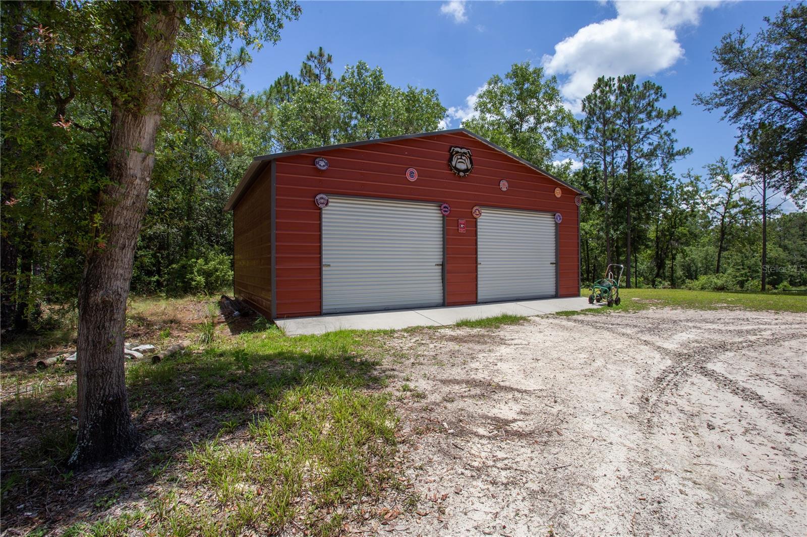 24 x 36 steel building with electric and water.