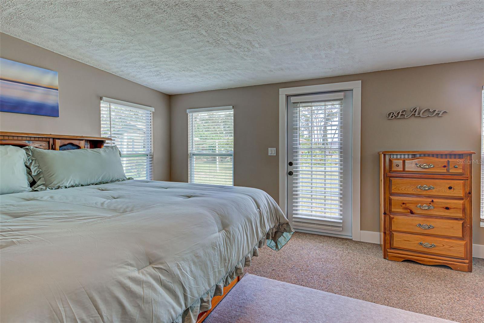 Bonus room with door to outside