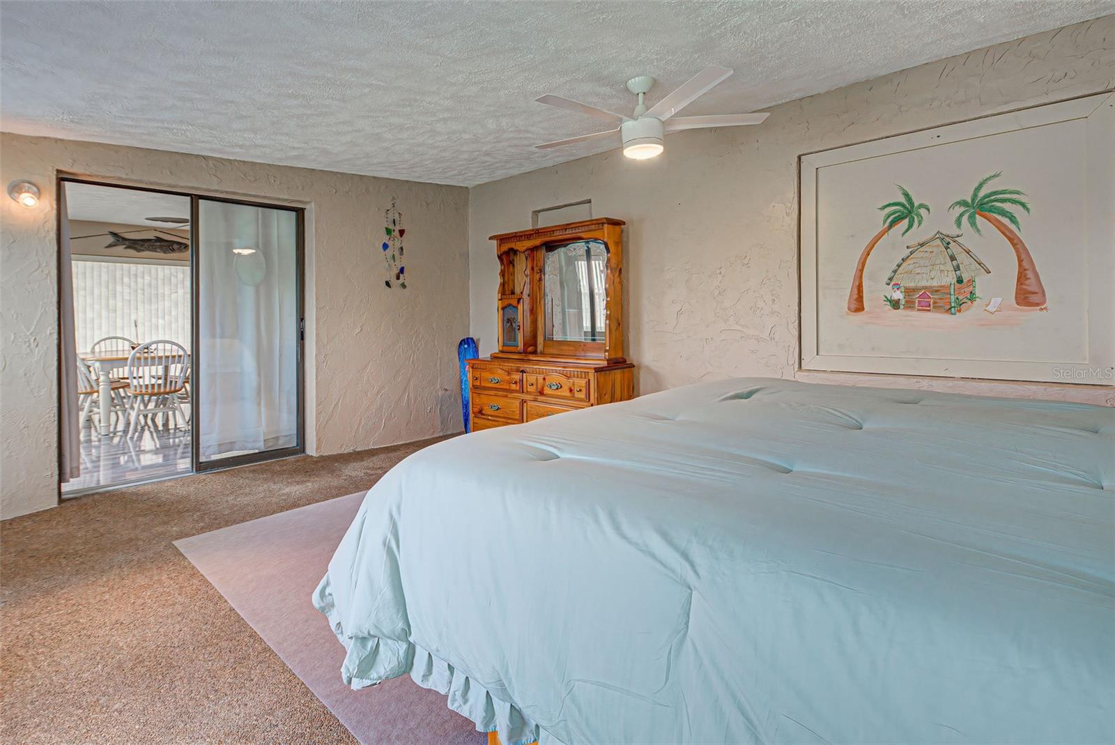 Bonus room off Family room
