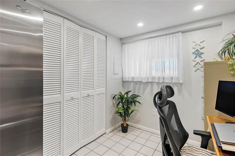 Closet Pantry