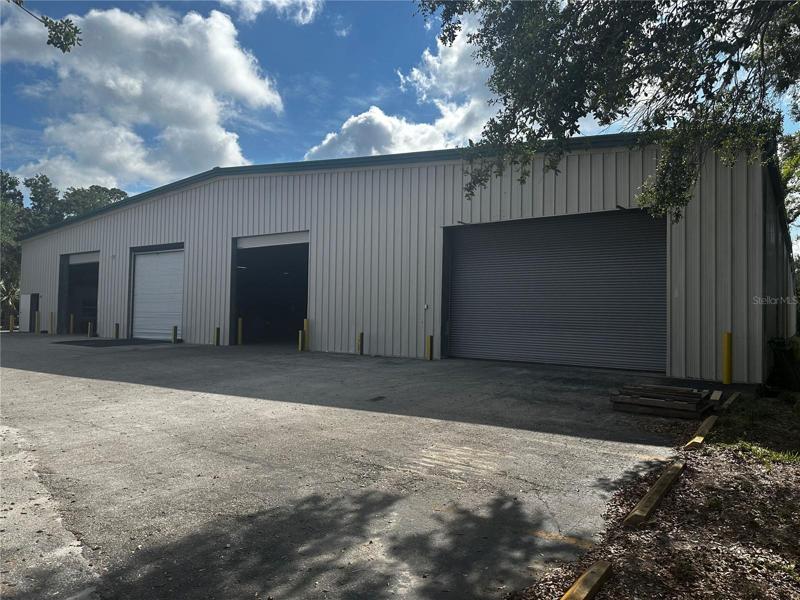 14' doors clear span