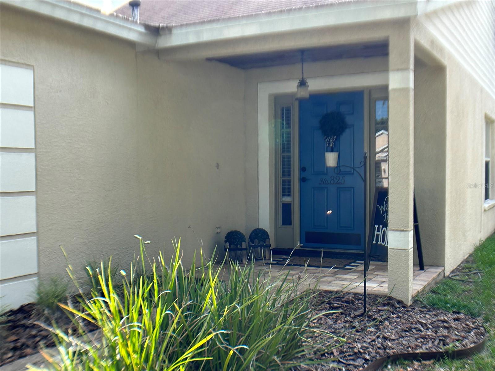 ENTRY WITH GARAGE DOOR ON RIGHT
