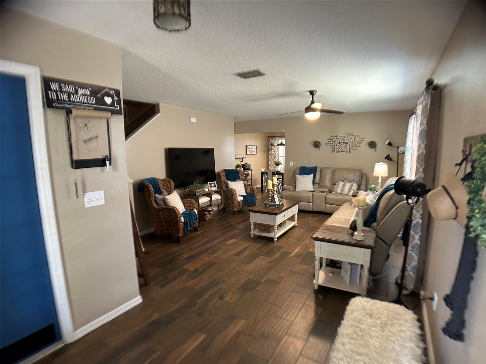 STAIRS TO 2ND FLOOR WITH CUSTOM CHILD/PET BARN DOOR GATE