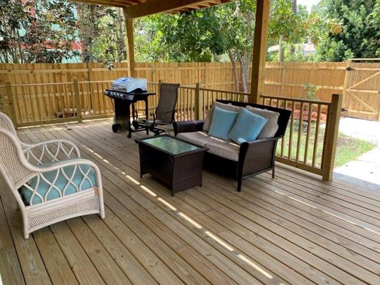 Side patio