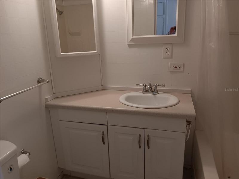 Full bath