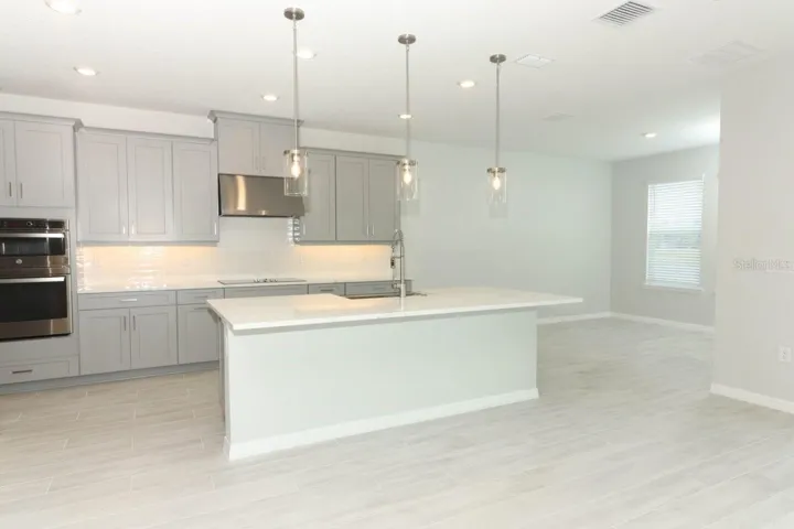 1361 Arklow Circle