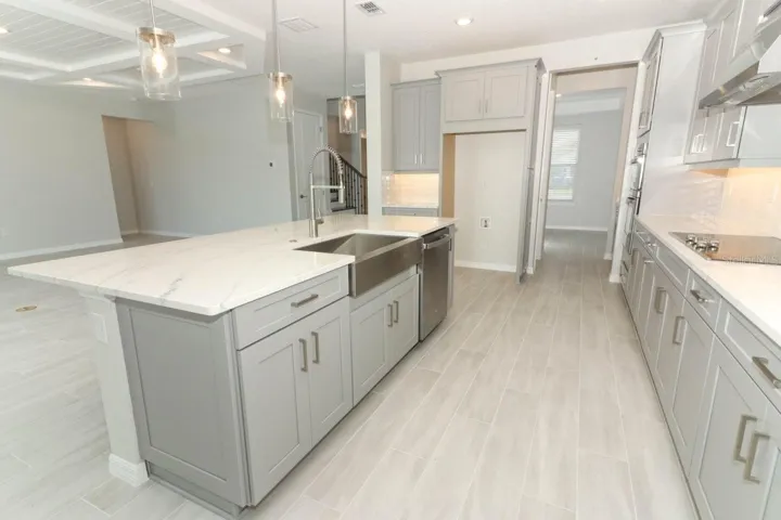 1361 Arklow Circle
