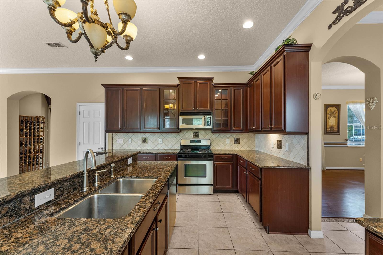Kitchen 3