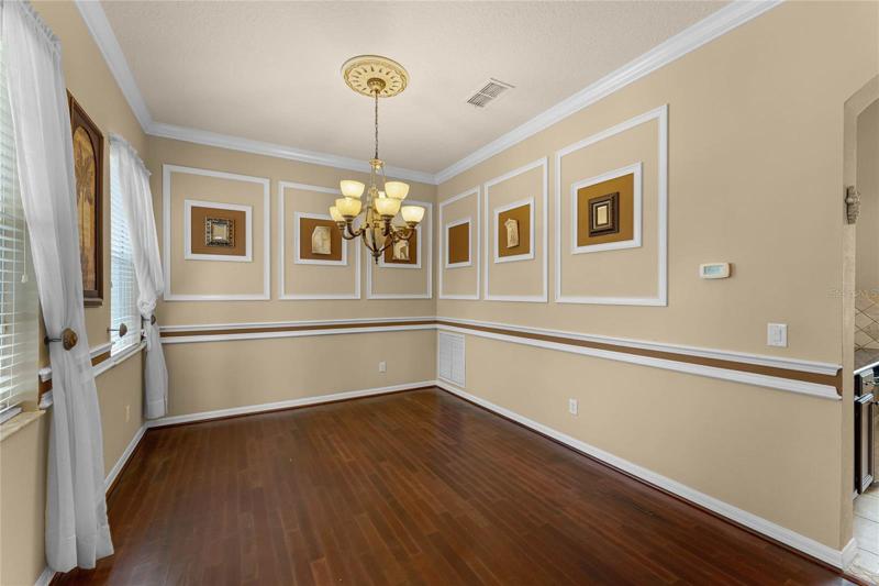 Formal Dining