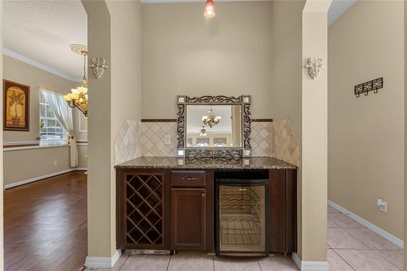 Wine Alcove
