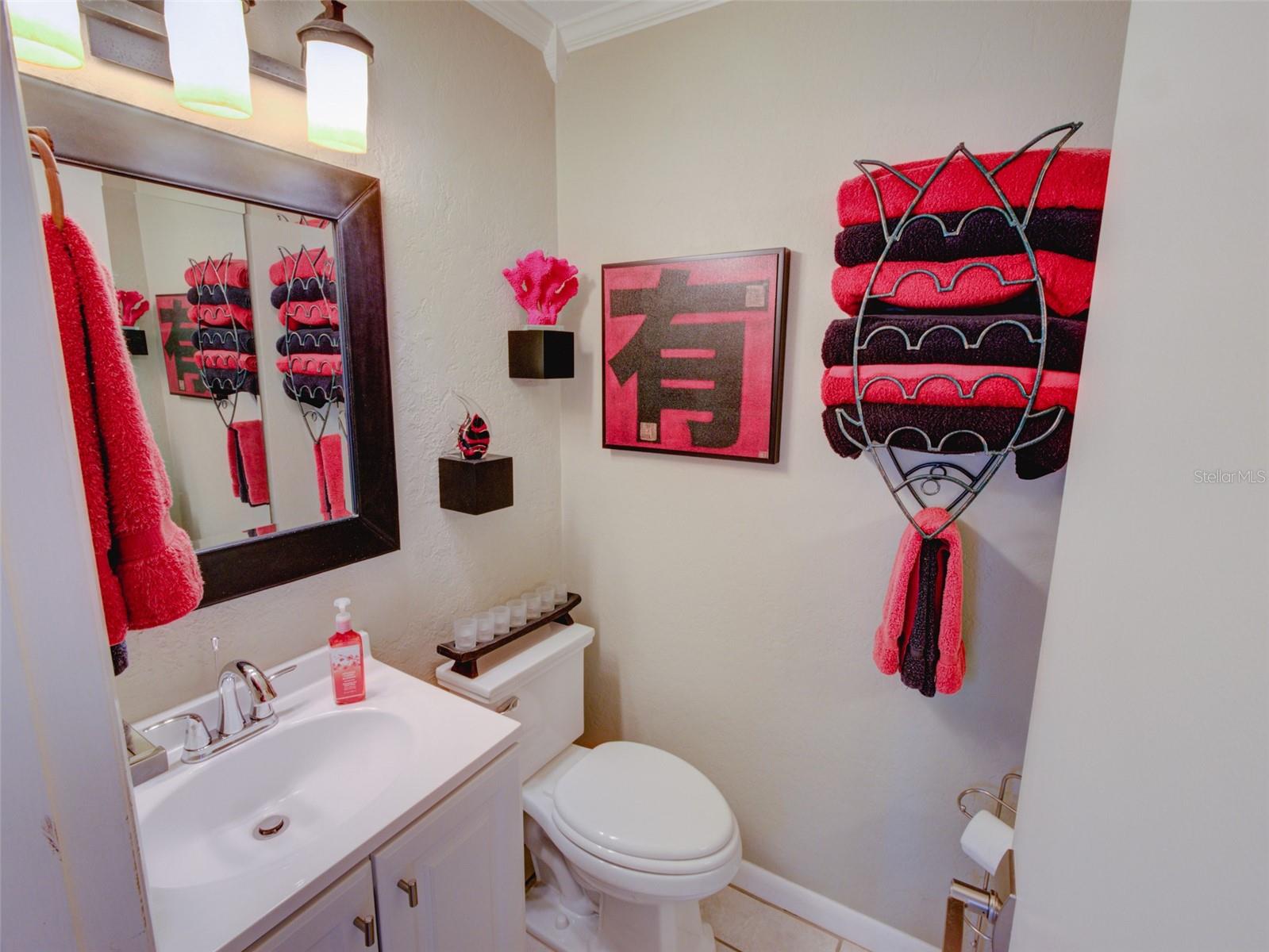 1/2 BATH