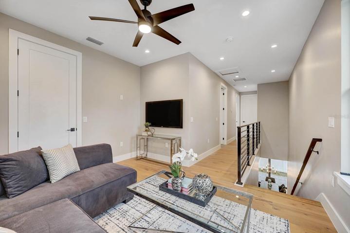 upstairs loft/ bonus