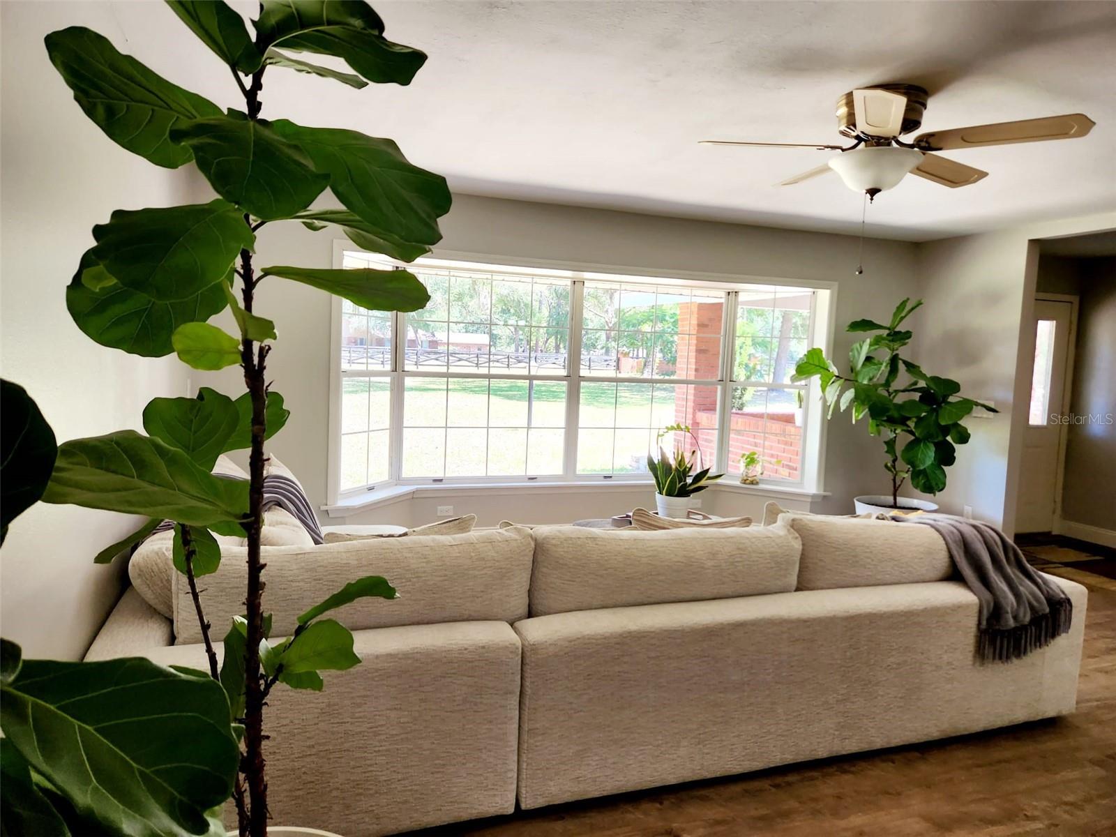 Front sitting room