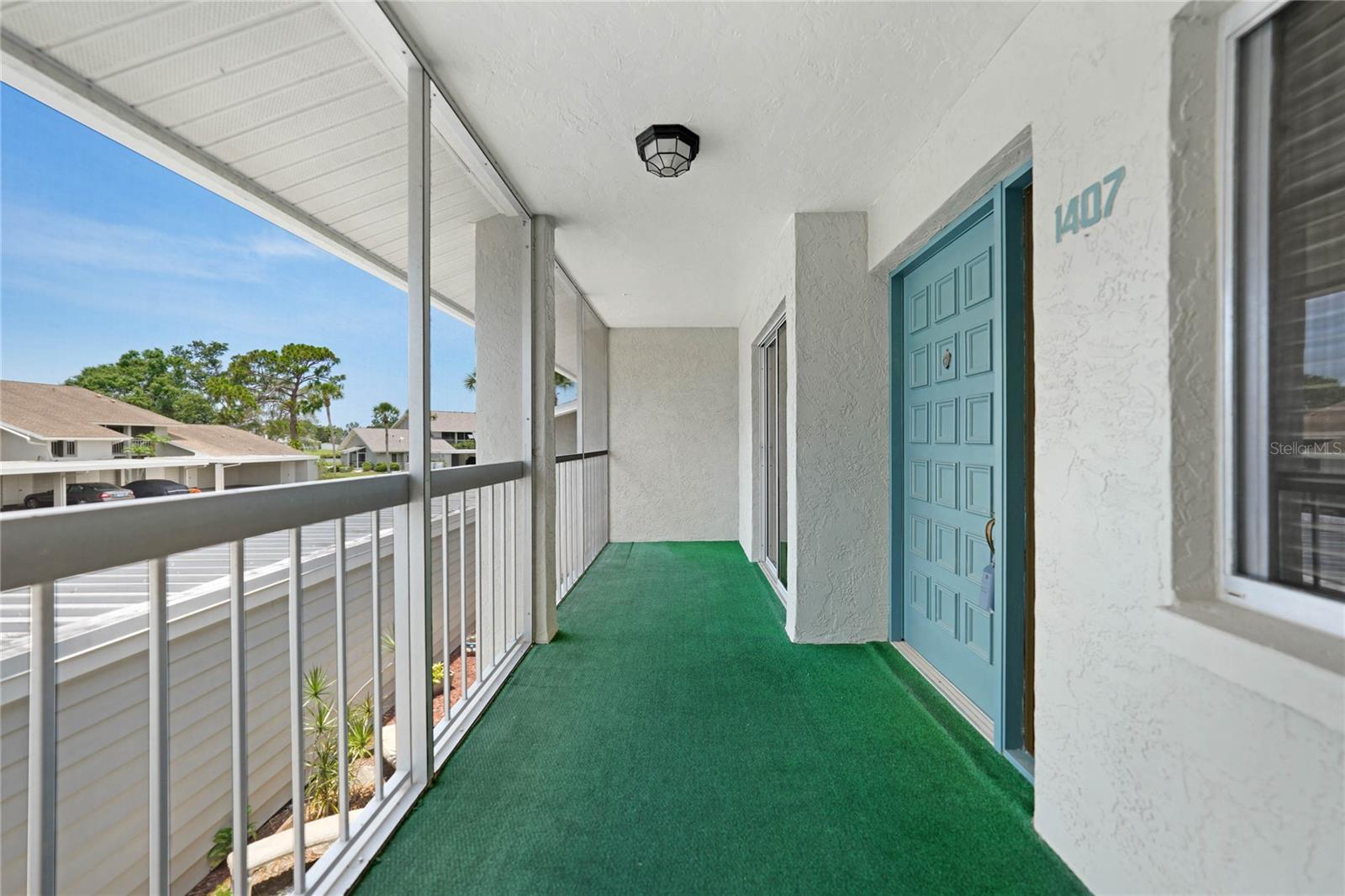 Front Lanai