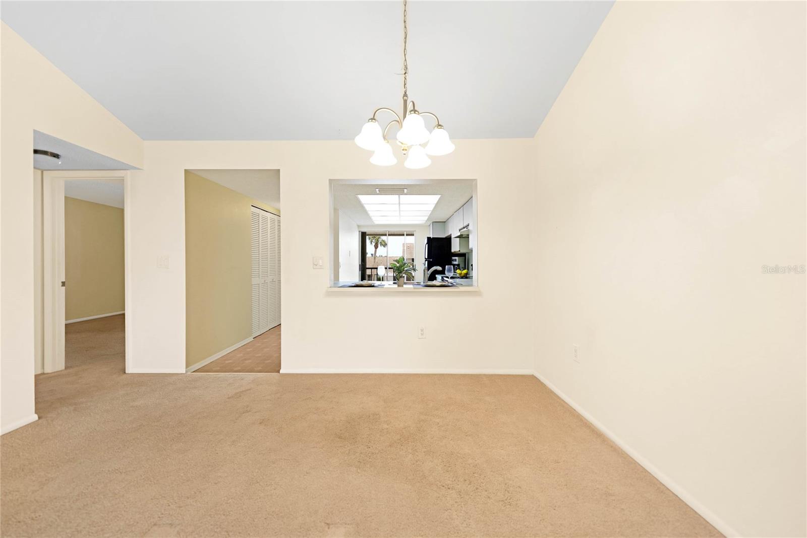 Dining/living room combo