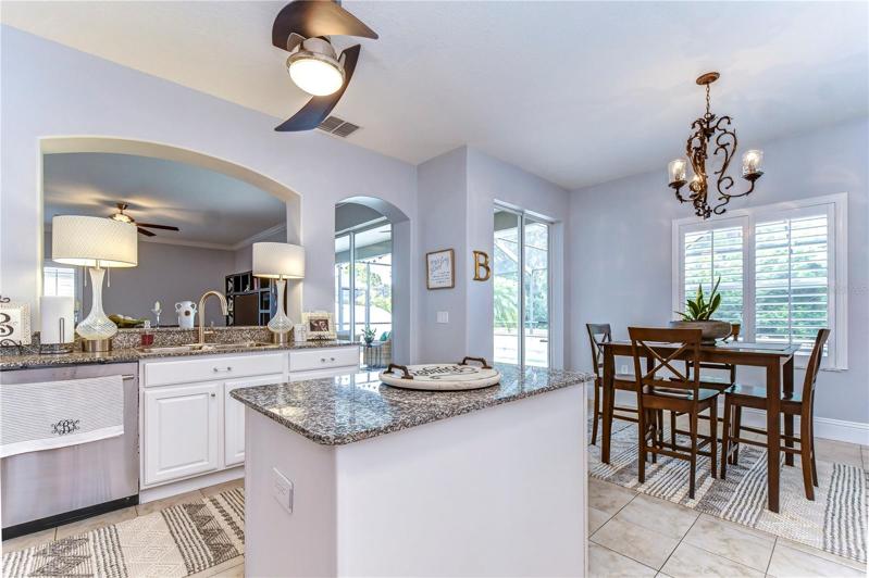 KITCHEN TO NOOK