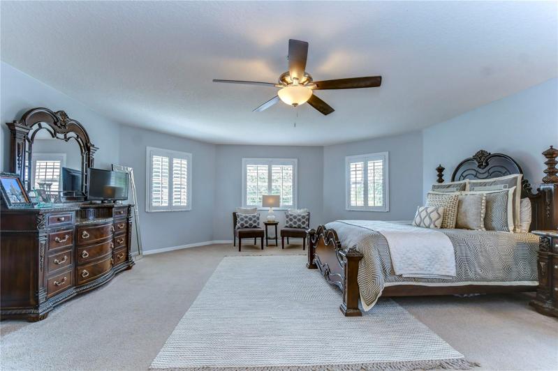 MAIN MASTER SUITE