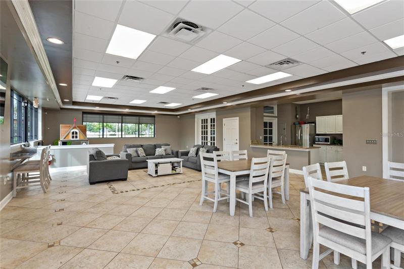 CLUBHOUSE