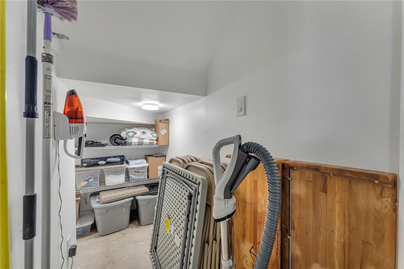 Bottom floor master bedrooms are hard to come by!