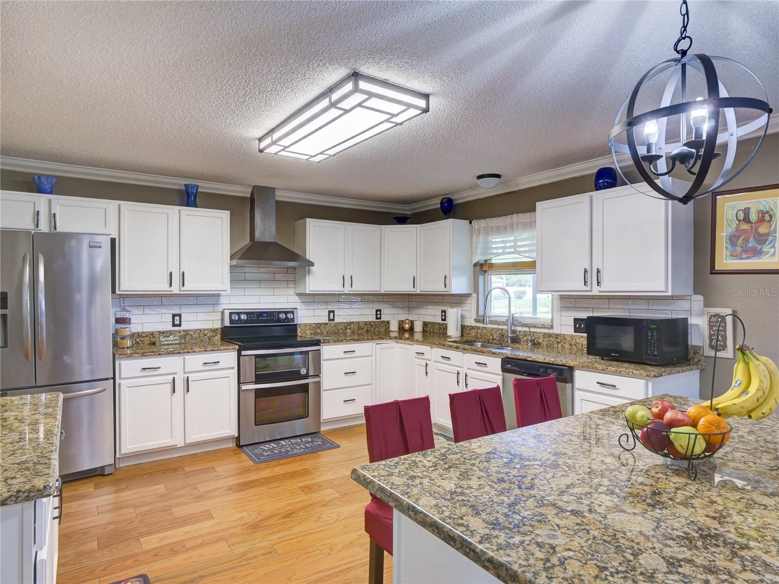 Kitchen with granite coutertops