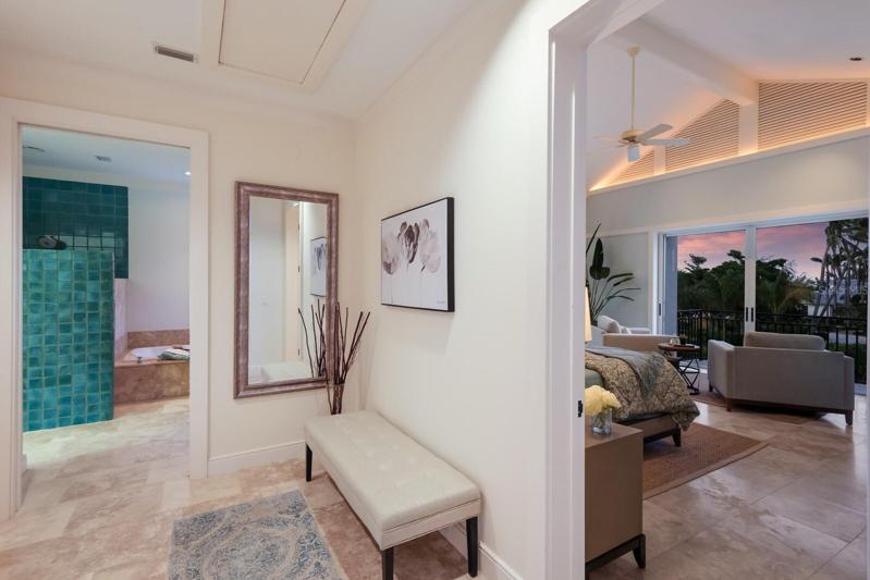 Top Floor-Master Suite