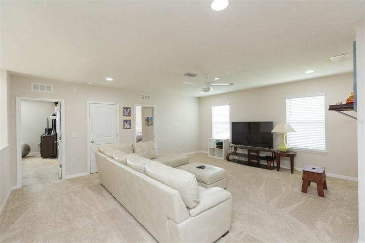 Off of loft, Bedroom 3 and 4 with Jack and Jill bath