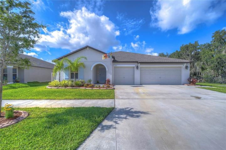 Beautiful curb appeal with this 2021 built home!