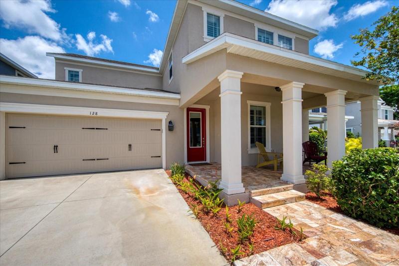 Covered Front Porch