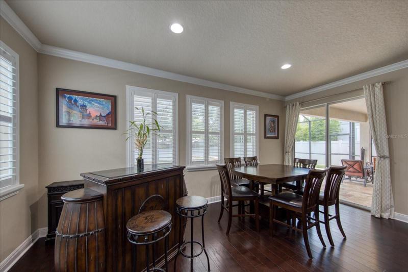 Dinette Eating Area