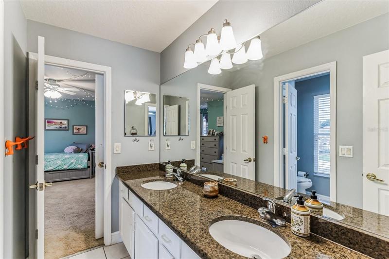 Jack n Jill Bathroom