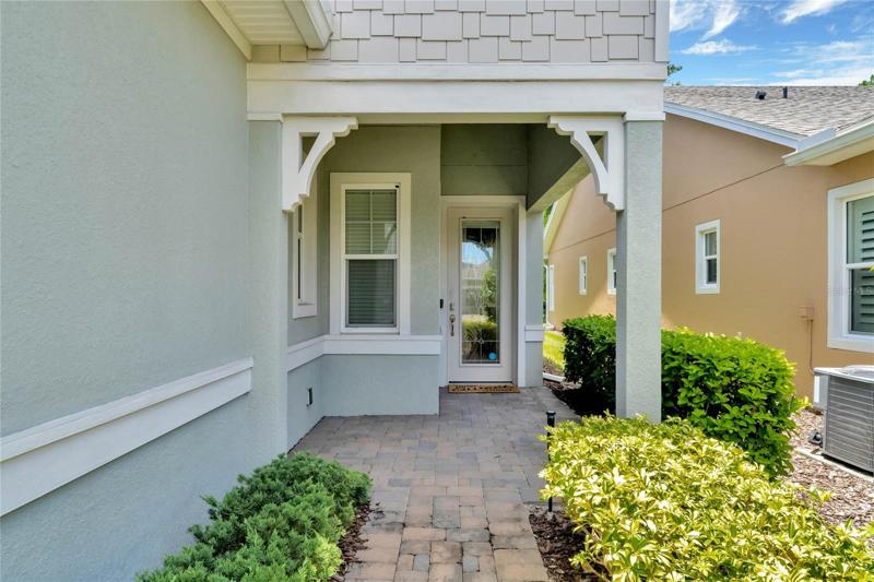 Front Entry w/ leaded glass door
