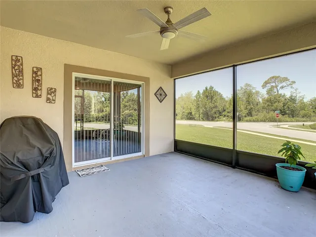 COVERED LANAI