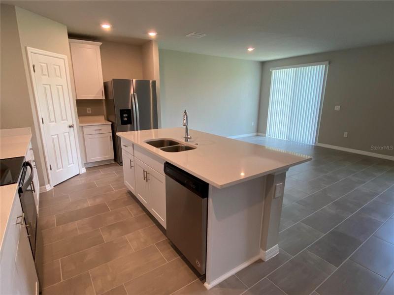 1170