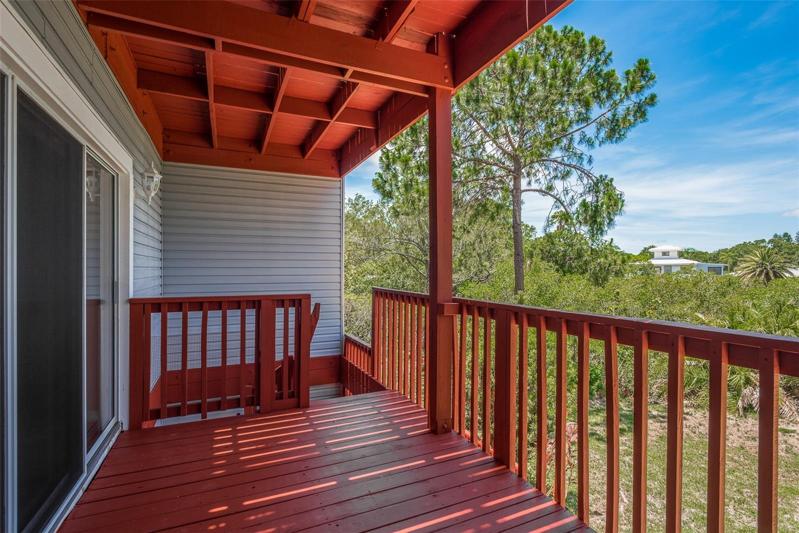 2nd level deck