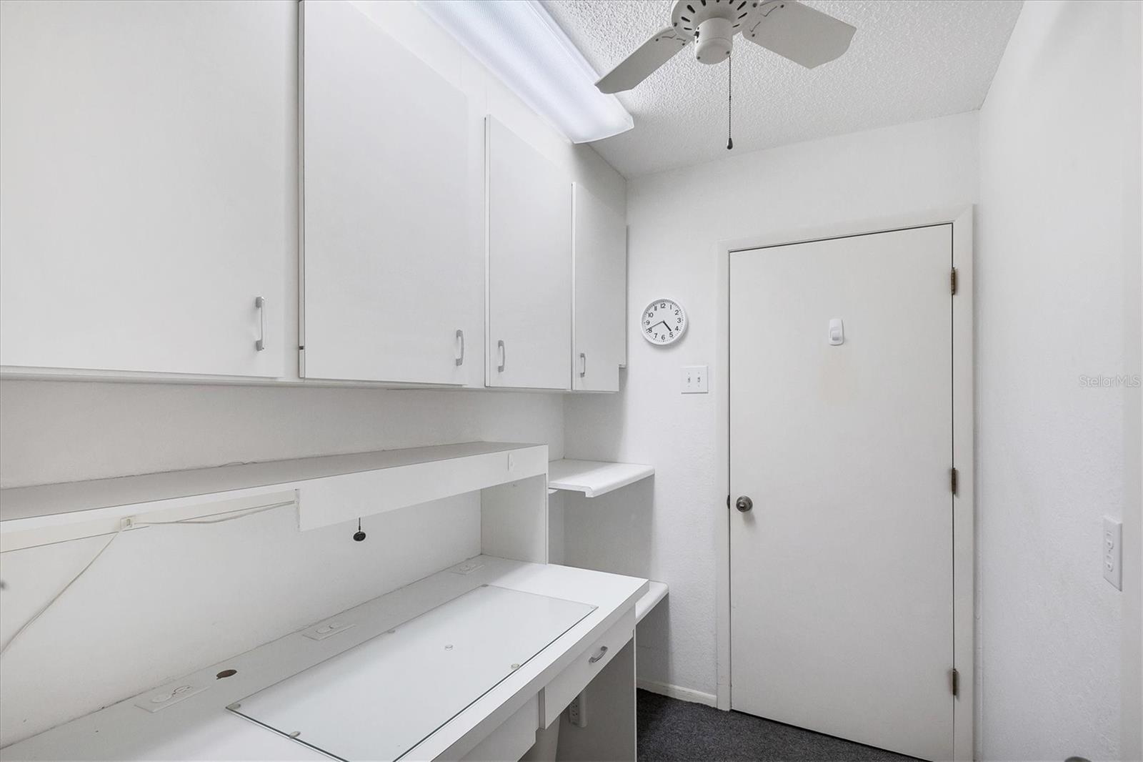 Gallery Office/Den