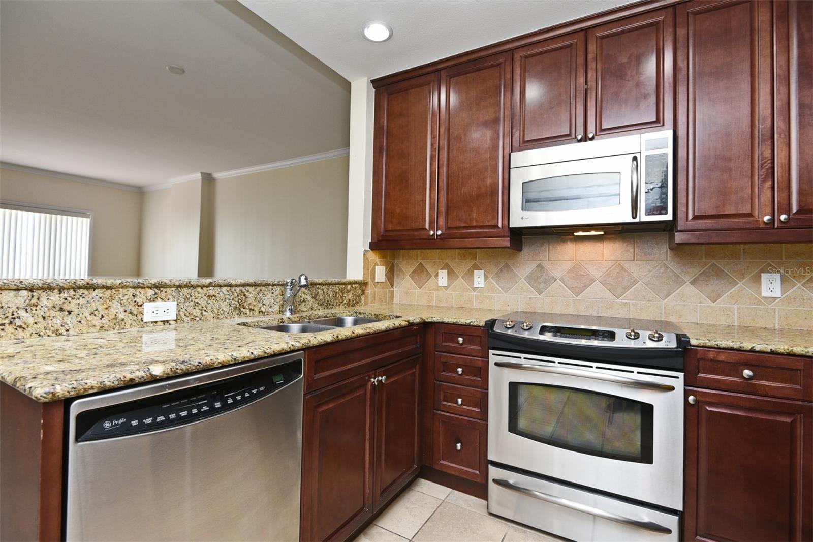 Kitchen 3