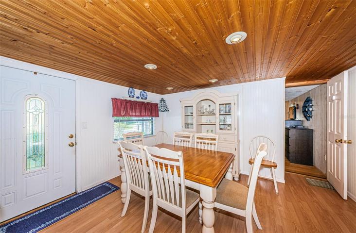 Kitchen/dining area
