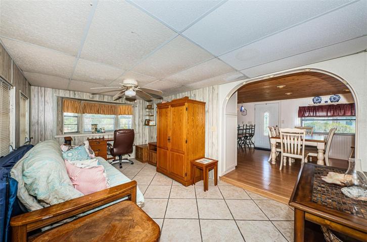 Living room withinside laundery and half bath