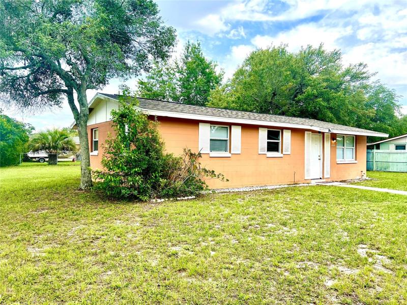 CORNER PROPERTY
