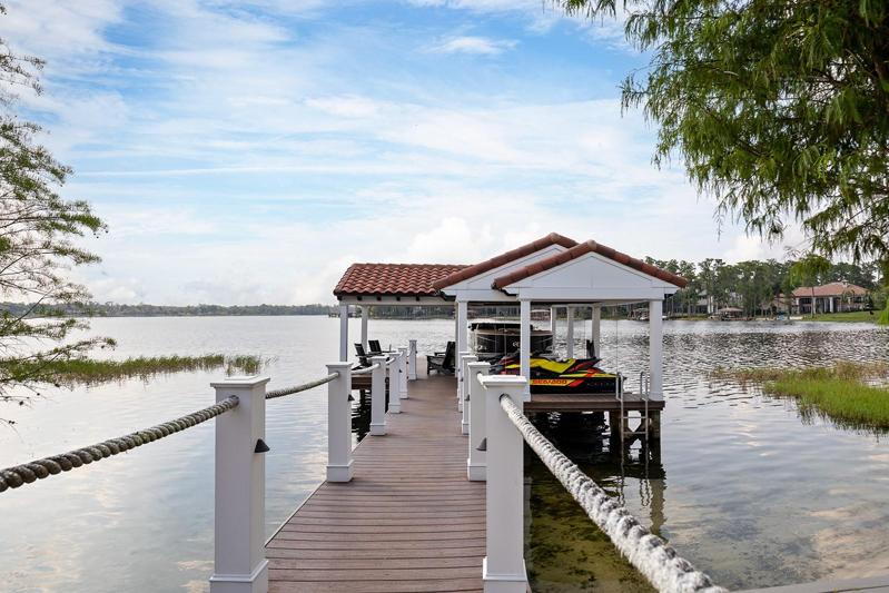 Dock