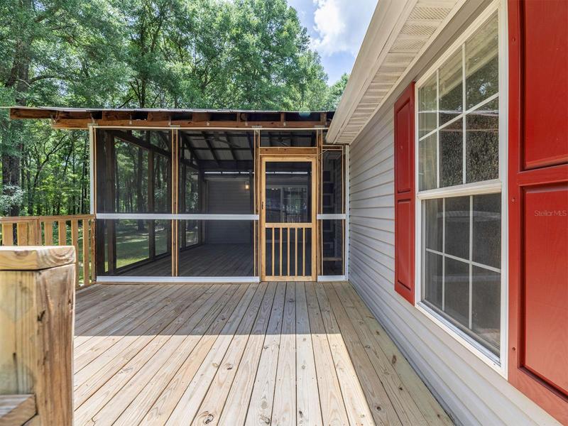 Front Porch Outer