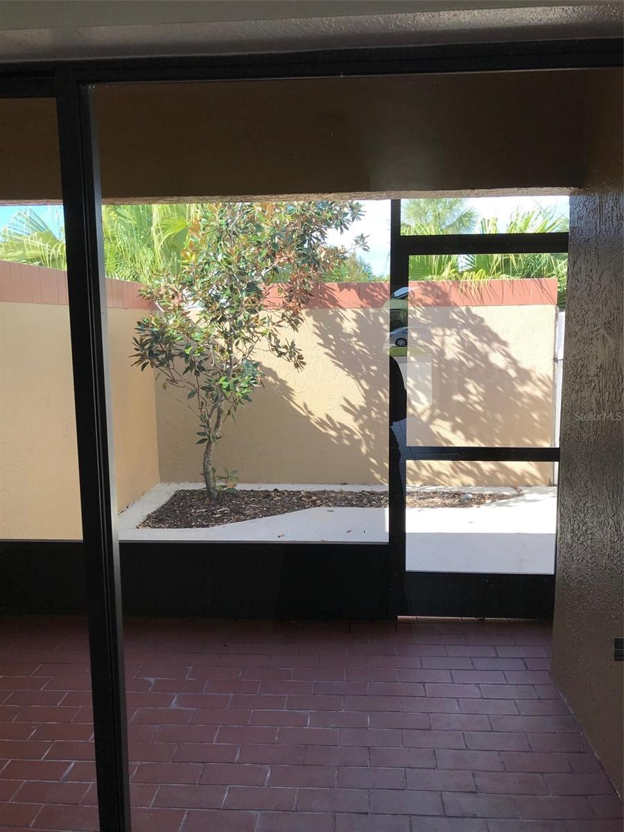 Courtyard view of lanai &  privacy Courtyard.
