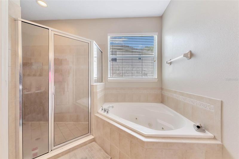 PRIMARY EN-SUITE BATH.